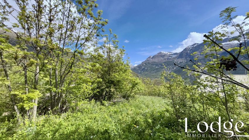 Image Vue à terrain de Vallouise-Pelvoux