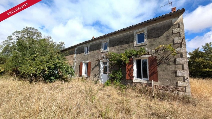 Image Façade à  maison individuelle de Mairé-Levescault