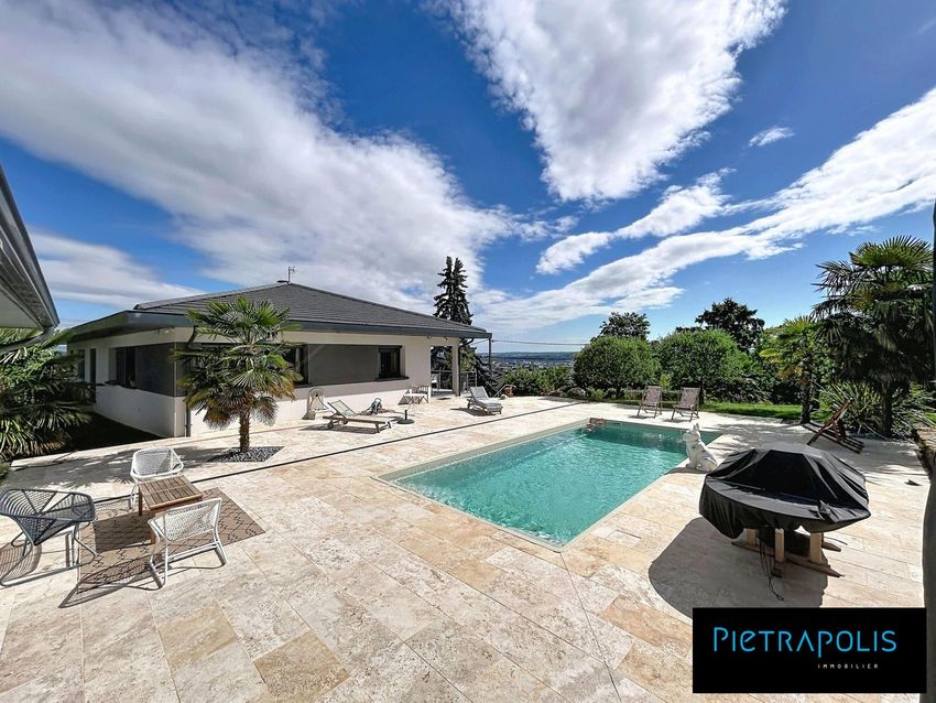 Image Piscine à  maison individuelle de Limas