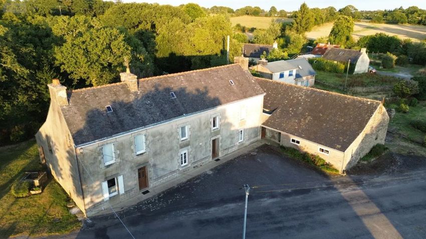 Image Façade à  maison individuelle de Guiscriff
