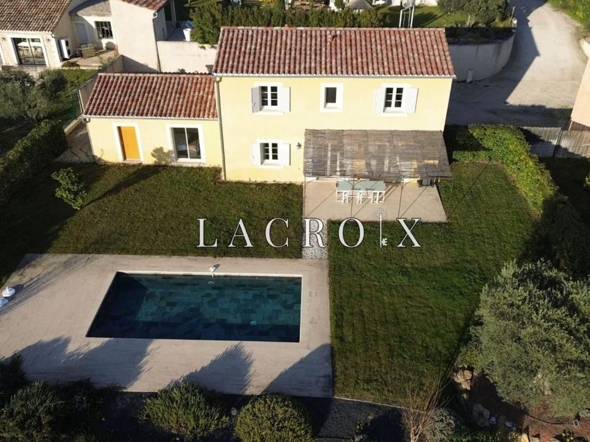 Image Piscine à  maison individuelle de Aubignan