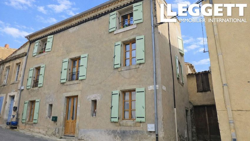 Image Vue à  maison de village de Siran