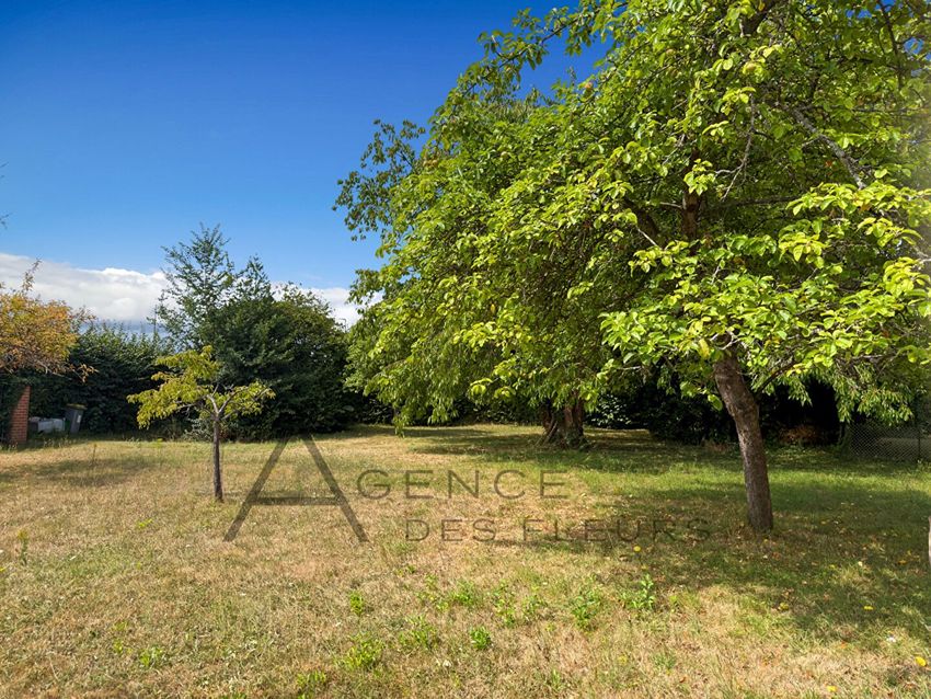 Image de terrain à Elbeuf