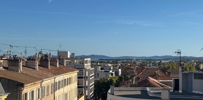 Image Vue à appartement de Hyères