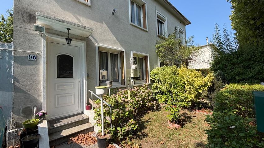 Image de  maison individuelle à Champigny-sur-Marne