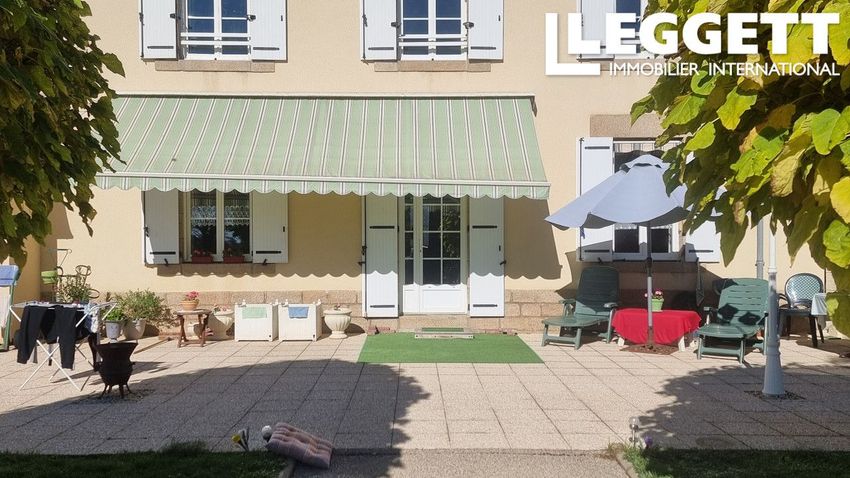 Image Façade à  propriété agricole de Maison-Feyne