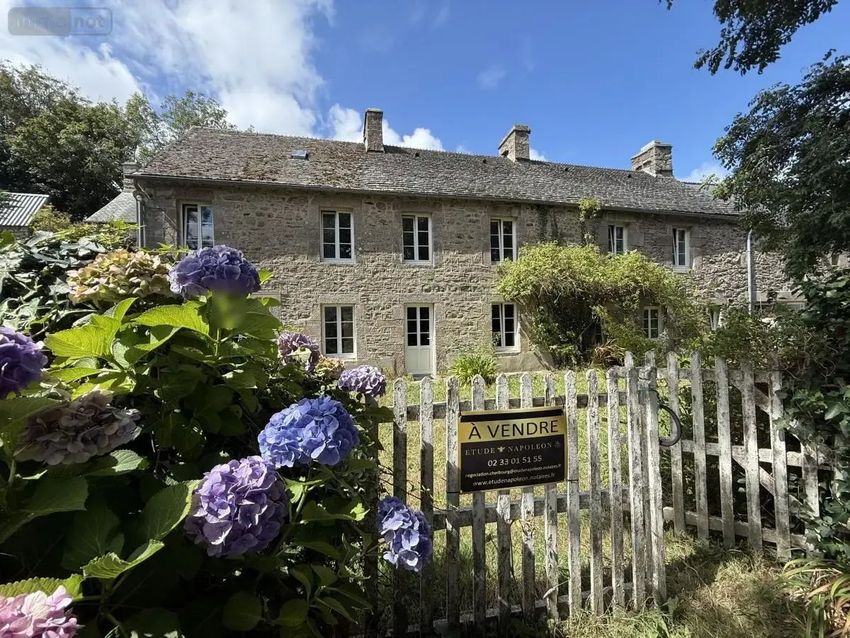 Image Façade à  maison individuelle de La Hague