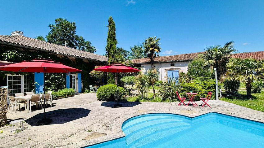 Image Piscine à  maison individuelle de Mont-de-Marsan