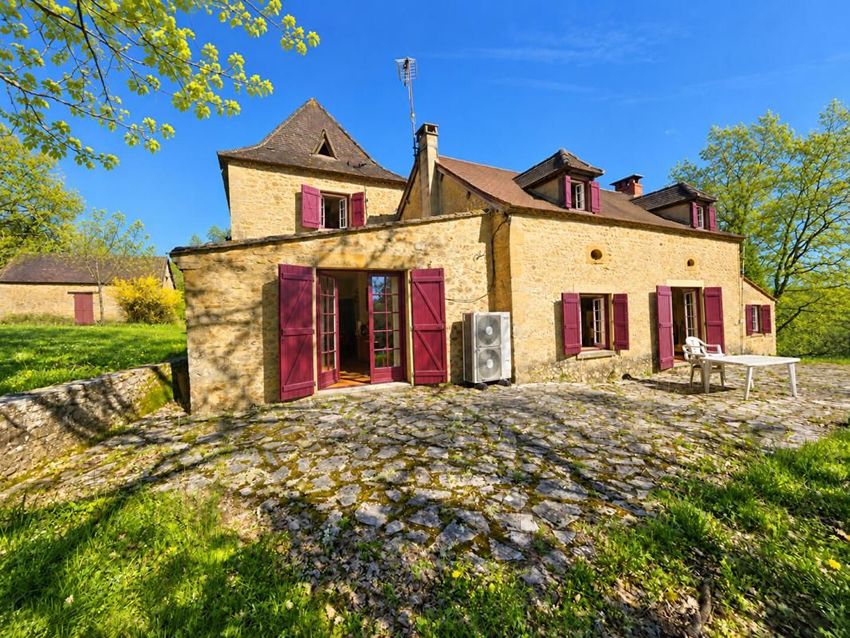 Image Façade à  maison individuelle de Val de Louyre et Caudeau
