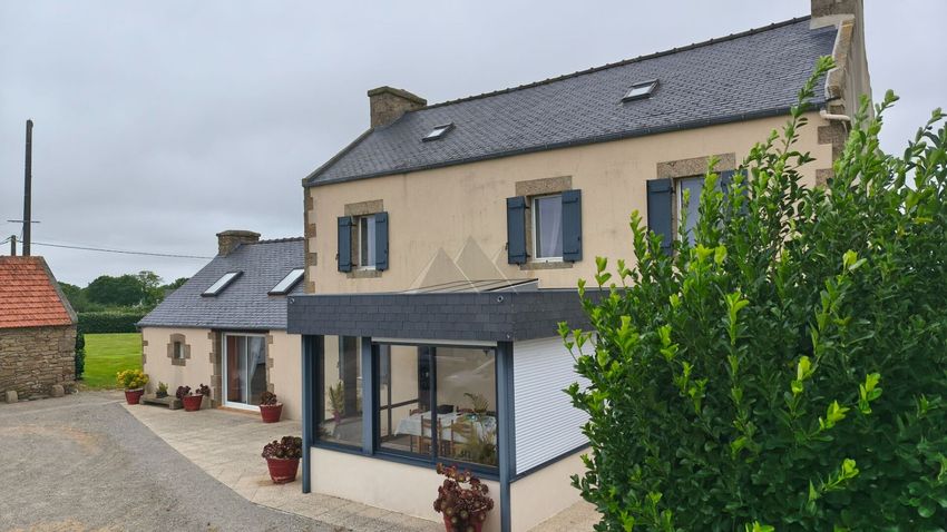 Image Façade à  maison individuelle de Brélès