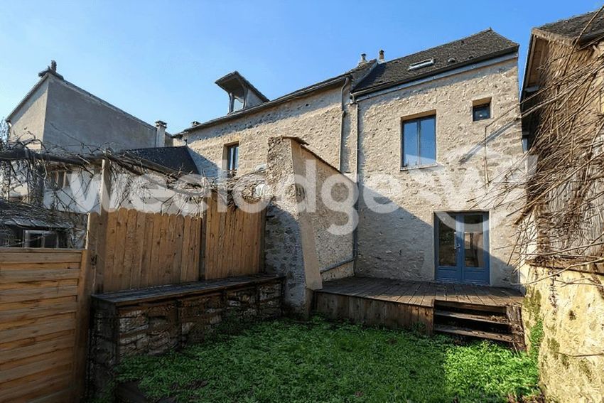 Image Façade à  maison individuelle de Vauréal