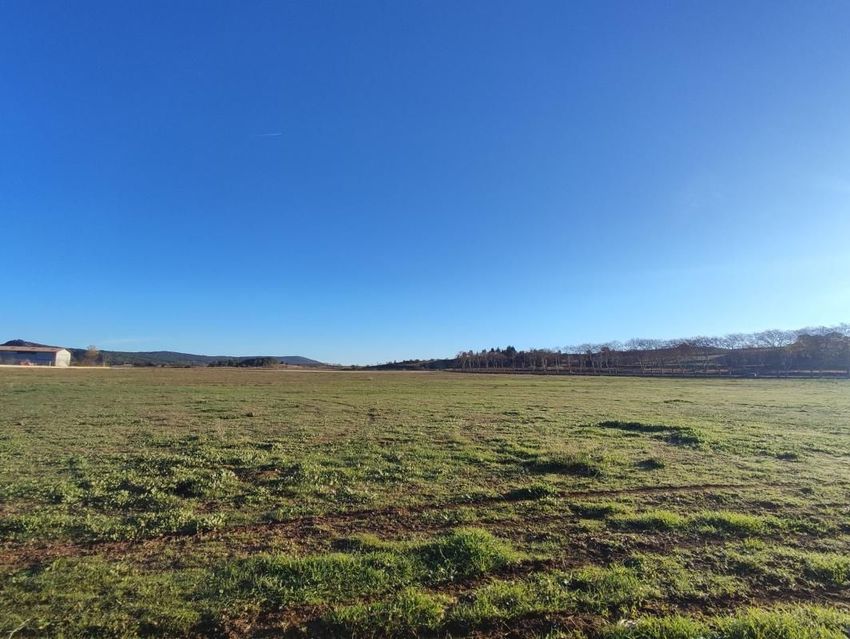 Image Vue à terrain de Saint-Laurent-de-la-Cabrerisse