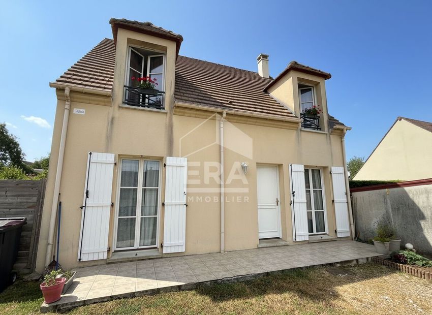 Image Façade à  maison individuelle de La Chapelle-Gauthier