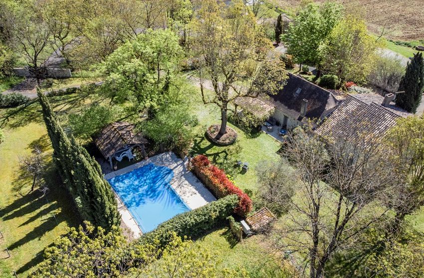 Image Piscine à  propriété agricole de Rayet
