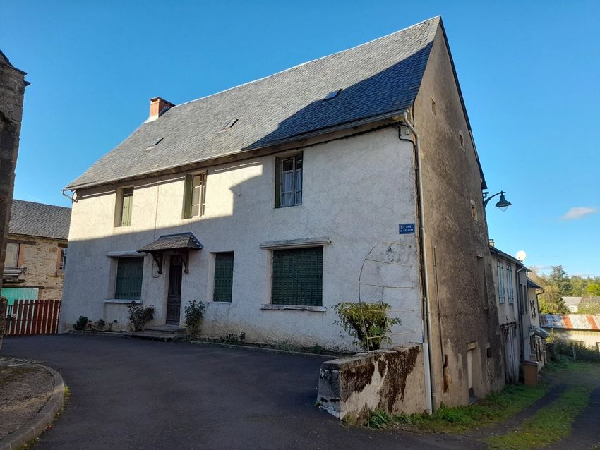 Image Façade à  maison individuelle de Bourg-Lastic