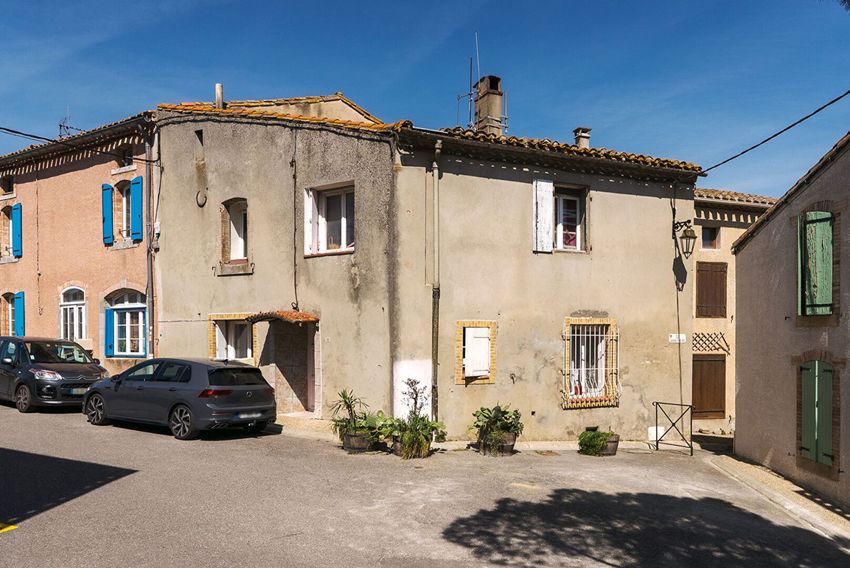 Image Façade à  maison mitoyenne de Alairac