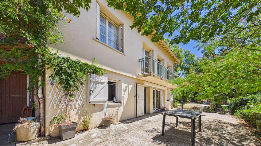Image Façade à  maison individuelle de Larnagol