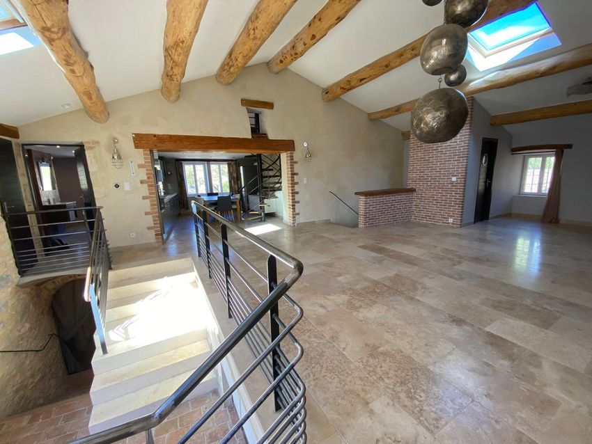 Image Détails à  maison individuelle de Seynes