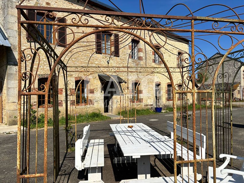 Image Façade à  maison individuelle de Écouves