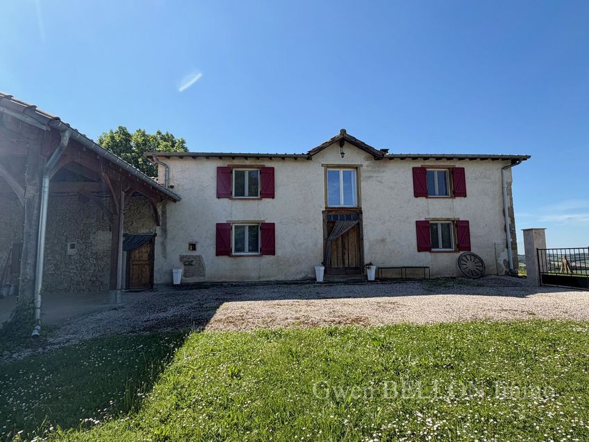 Image Façade à  villa de Montbernard