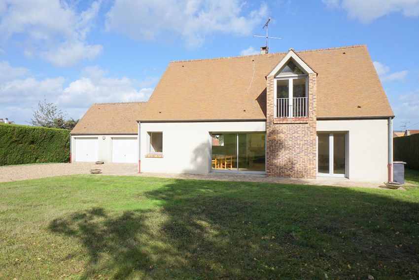 Image Façade à  maison individuelle de Mézières-sur-Seine