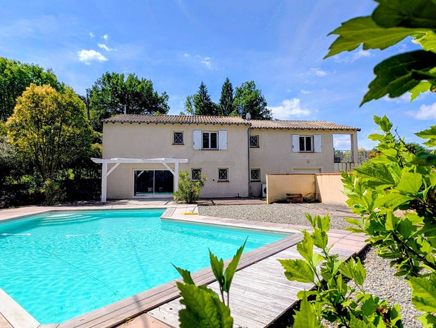 Image Piscine à  maison individuelle de Le Plan