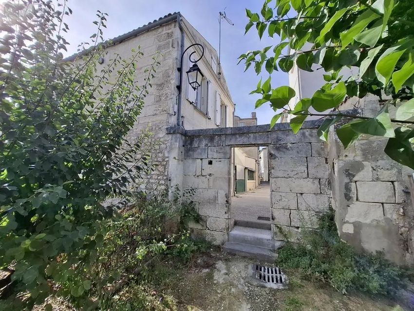 Image de  maison individuelle à Saintes