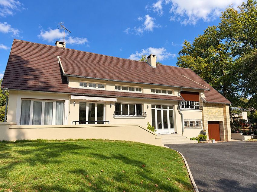 Image Façade à  maison individuelle de Lamorlaye