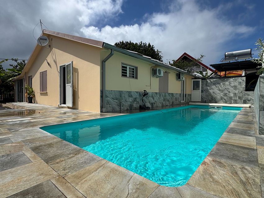 Image Piscine à  villa de Sainte-Marie