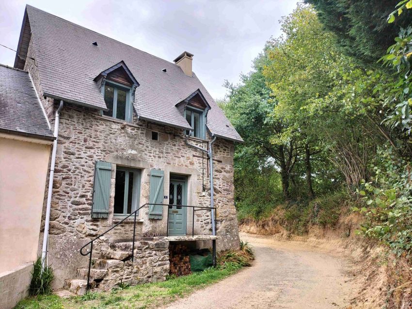 Image Façade à  maison individuelle de La Chapelle-au-Riboul