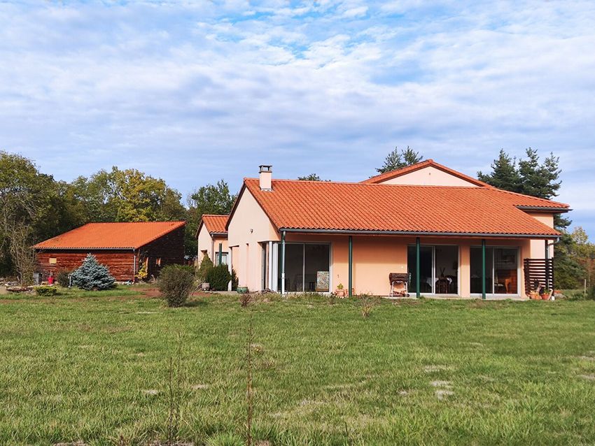 Image Façade à  maison individuelle de Borne