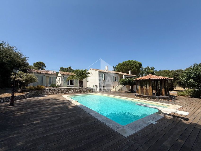 Image Piscine à  maison individuelle de Saint-Maximin-la-Sainte-Baume