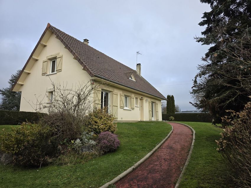 Image Façade à  maison individuelle de Guerville
