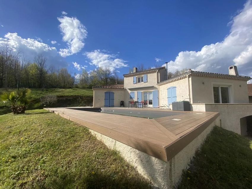 Image Façade à  maison individuelle de Châtillon-Saint-Jean