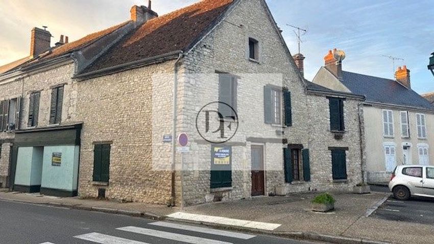 Image Façade à  maison individuelle de Boynes