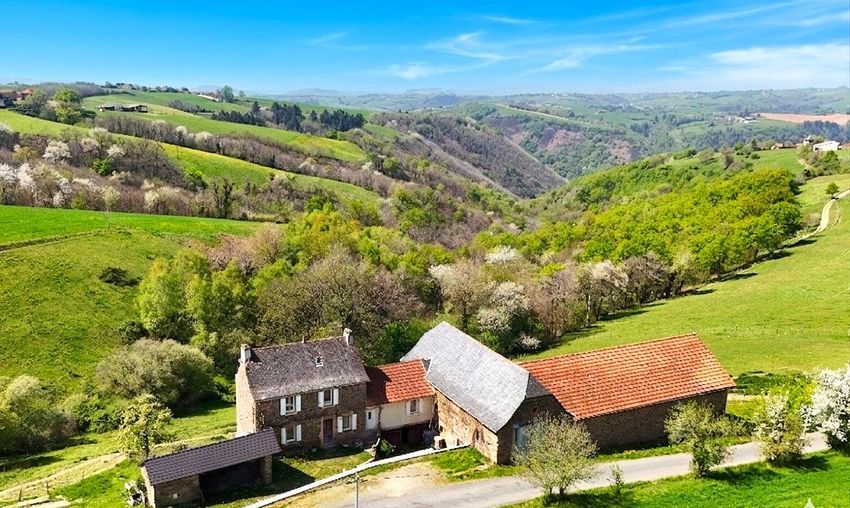 Image Vue à  ferme de Flagnac