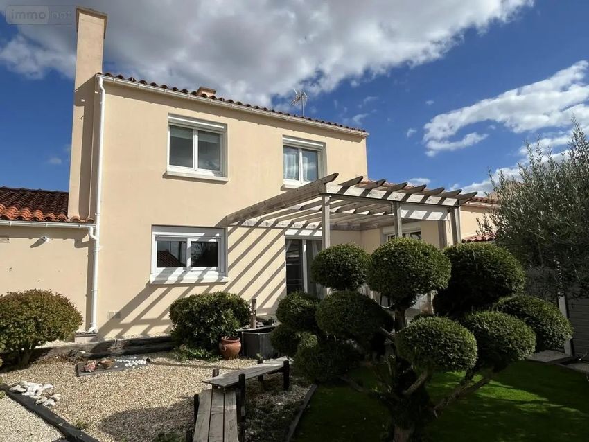 Image Façade à  maison individuelle de Luçon