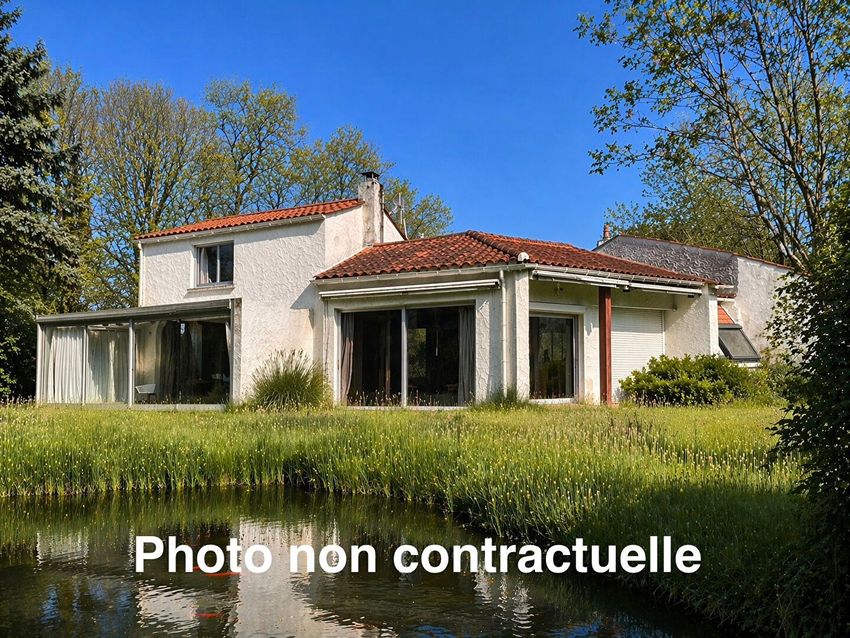 Image Façade à  maison individuelle de La Garnache