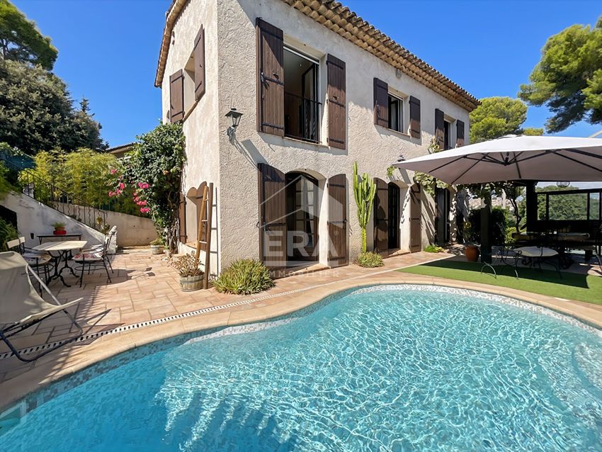 Image Piscine à  maison individuelle de Cagnes-sur-Mer