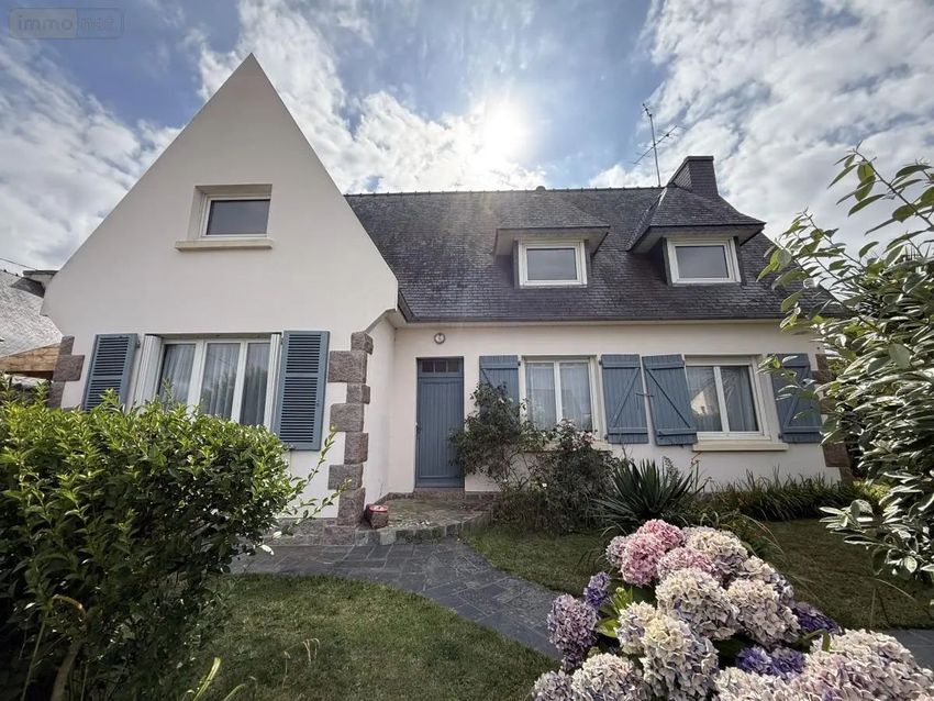 Image Façade à  maison individuelle de Perros-Guirec
