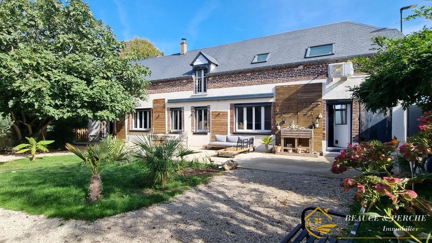 Image Façade à  maison individuelle de Ermenonville-la-Petite