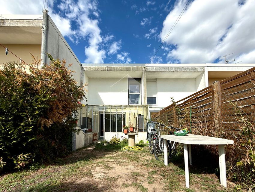 Image Façade à  maison individuelle de Saint-Pierre-lès-Nemours