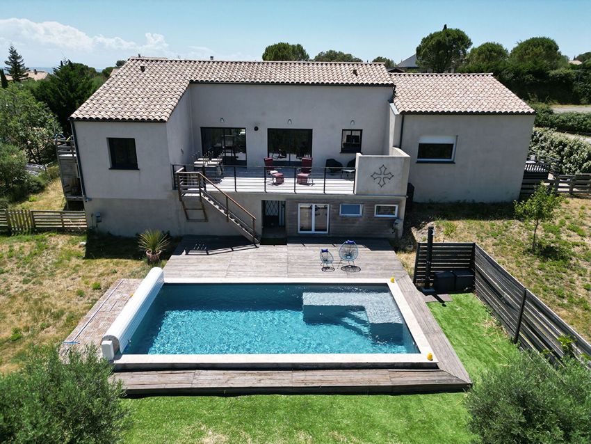 Image Piscine à  maison individuelle de Aragon