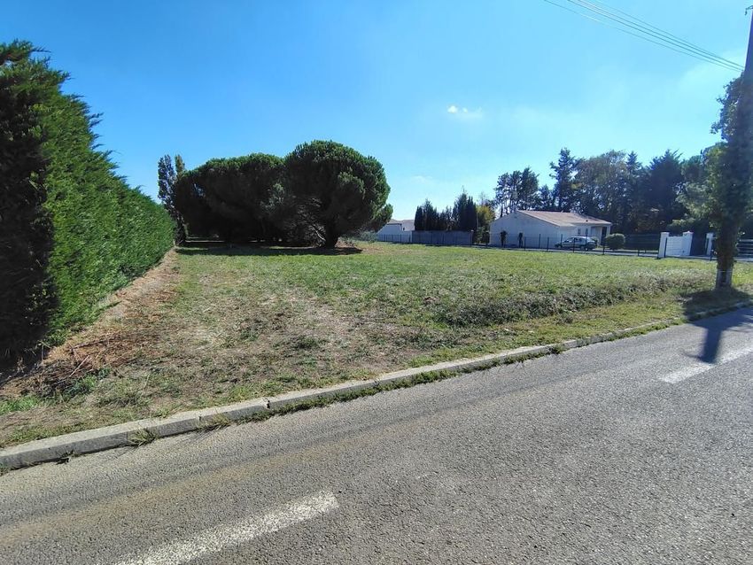 Image de terrain à Étaules