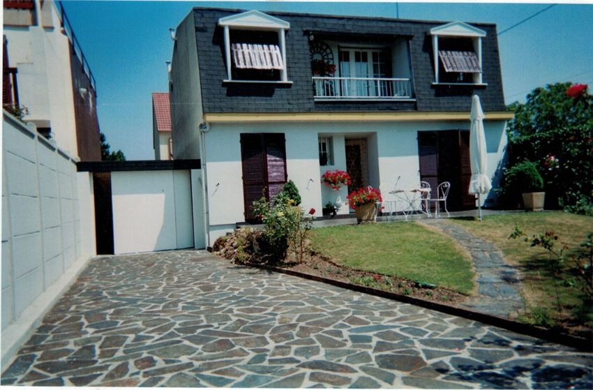 Image Façade à  maison individuelle de Sarcelles