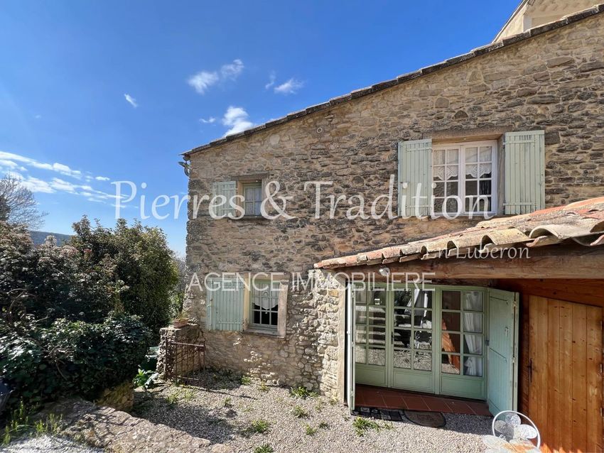 Image Façade à  maison de village de Saignon