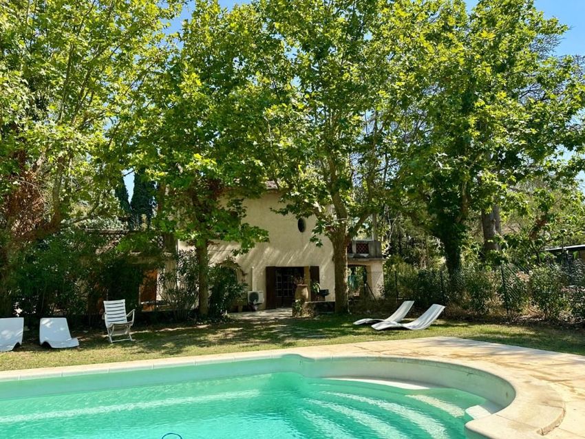 Image Jardin à  propriété agricole de Aix-en-Provence