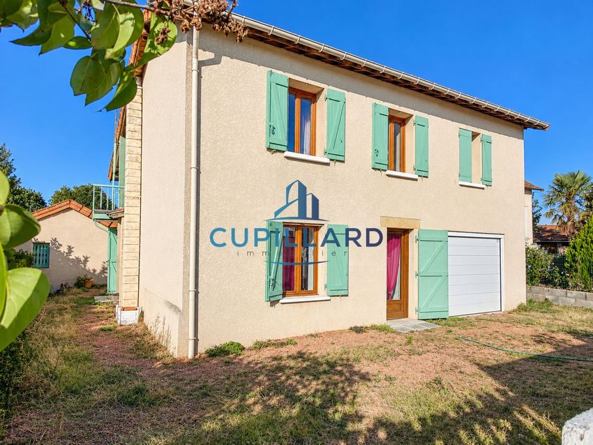 Image Façade à  maison individuelle de Mably