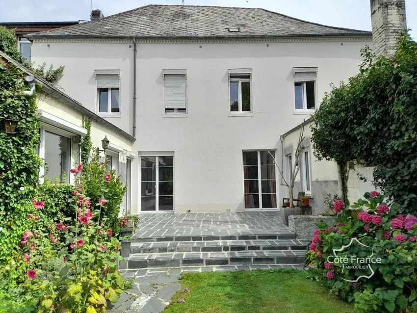 Image Façade à  propriété agricole de Hirson
