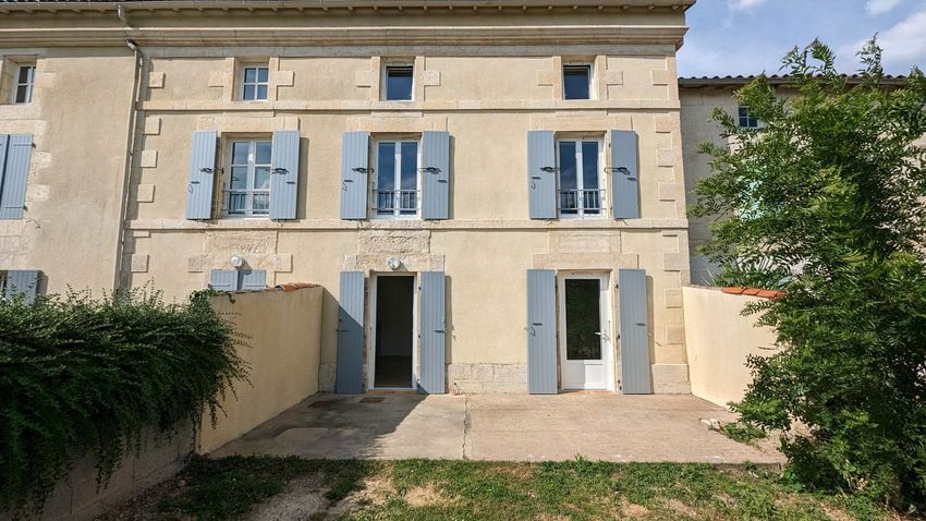 Image Vue à  maison individuelle de Magné